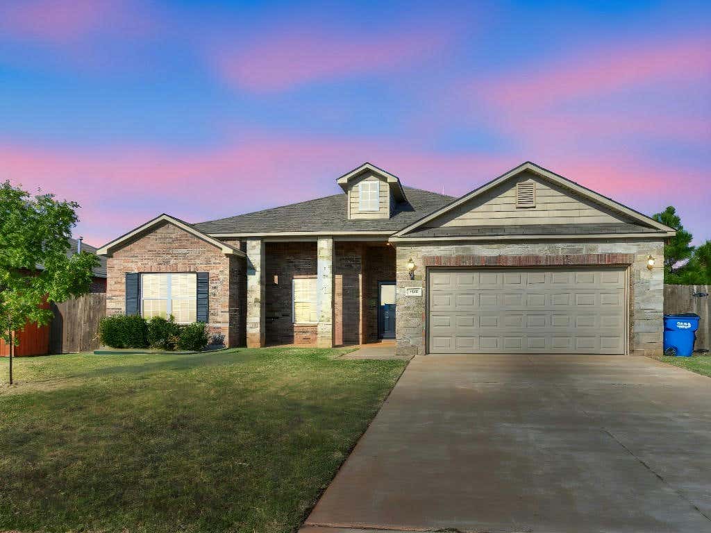 909 N DONALD WAY, MUSTANG, OK 73064, photo 1 of 40