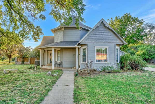 608 N GRANT ST, CORDELL, OK 73632 - Image 1