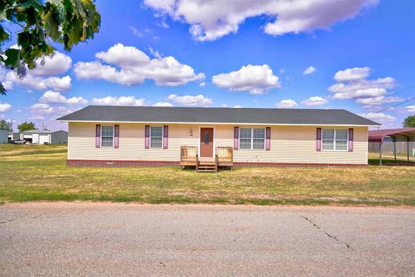 210 E MAPLE ST, HINTON, OK 73047 - Image 1