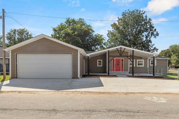 211 NW 6TH ST, MINCO, OK 73059 - Image 1