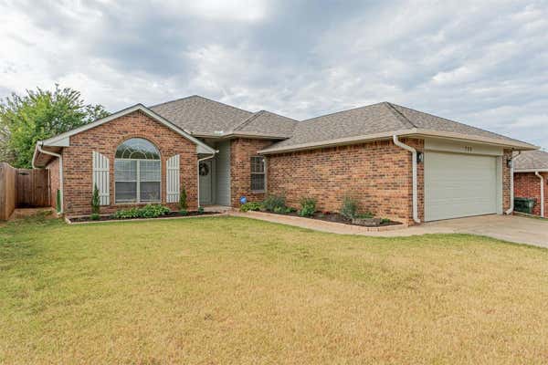 708 SHADOWLAKE RD, NORMAN, OK 73071 - Image 1