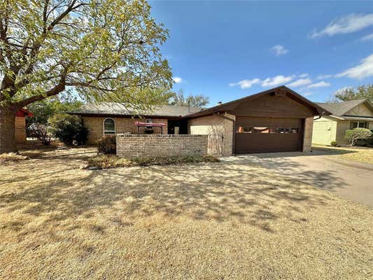 2421 CHEROKEE STRIP ST, ALTUS, OK 73521 - Image 1