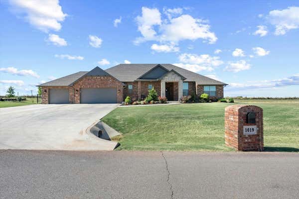 1019 WHISPERING MEADOWS LN, TUTTLE, OK 73089 - Image 1