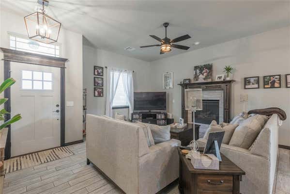 10025 SW 21ST ST, YUKON, OK 73099 - Image 1