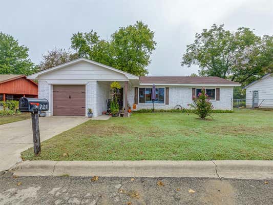 721 N PARK AVE, STROUD, OK 74079 - Image 1