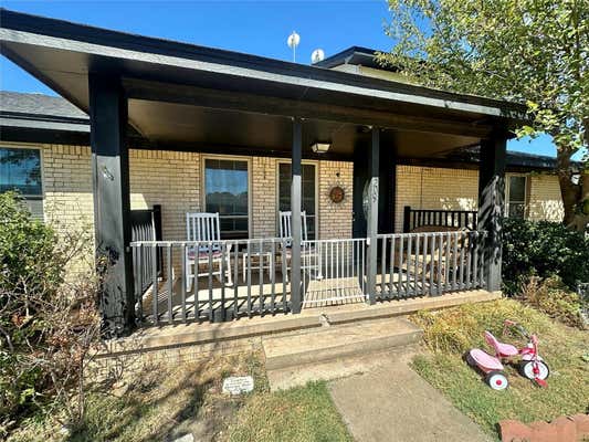 209 E 4TH ST, DUKE, OK 73532, photo 4 of 27