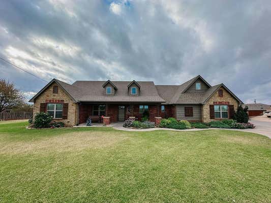 421 W OKLAHOMA ST, HINTON, OK 73047 - Image 1