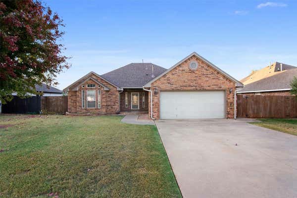 722 W CARSON DR, MUSTANG, OK 73064 - Image 1