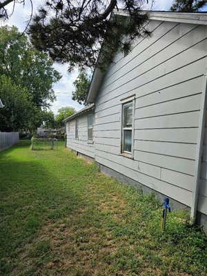 211 S LOCUST ST, PAULS VALLEY, OK 73075, photo 2 of 28