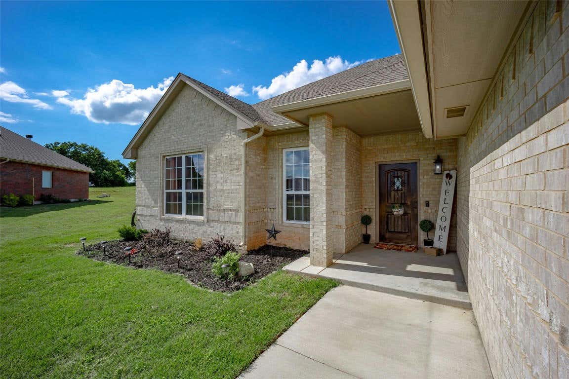 12561 SUMMIT LN, BLANCHARD, OK 73010, photo 1 of 39