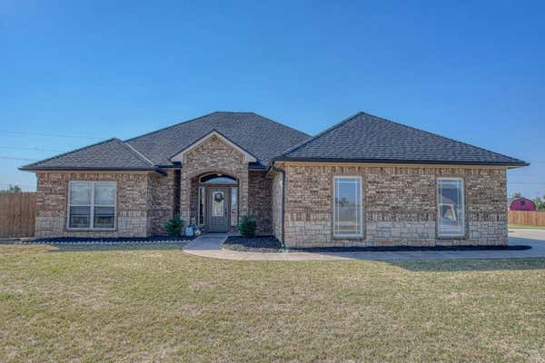 338 NE SIMMONS CIR, FLETCHER, OK 73541 - Image 1