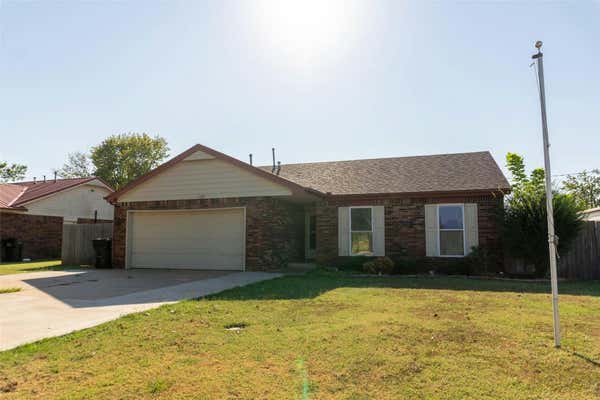 1103 LALICKER ST, WELLSTON, OK 74881 - Image 1