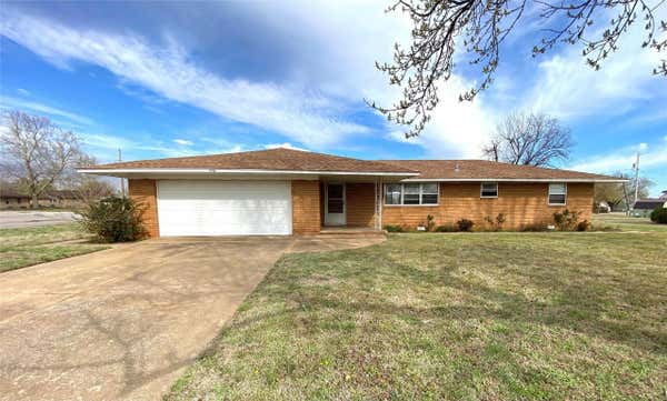 732 N ARAPAHO AVE, HYDRO, OK 73048 - Image 1