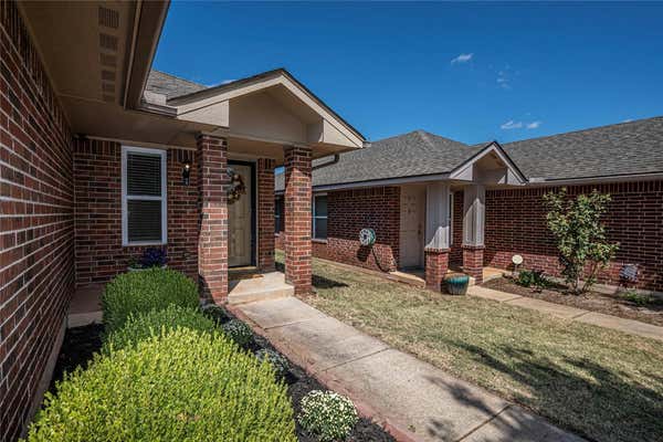 2245 NW 198TH ST, EDMOND, OK 73012, photo 4 of 35