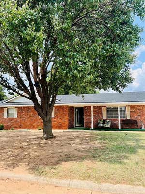 1001 W ASH ST, HOBART, OK 73651 - Image 1