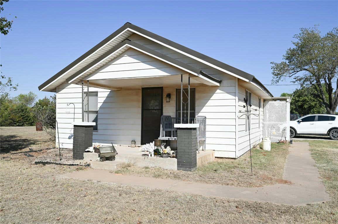 103273 S 3400 RD, MEEKER, OK 74855, photo 1 of 10