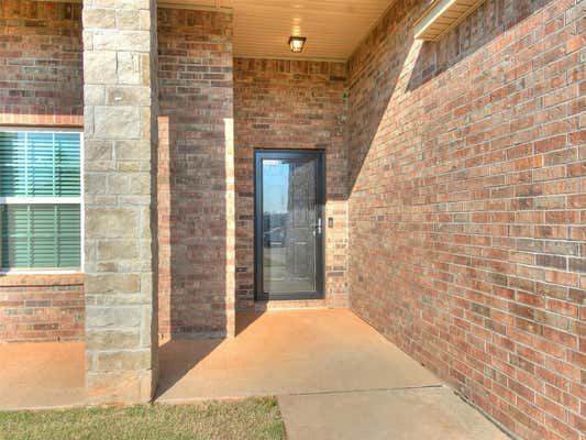 909 N DONALD WAY, MUSTANG, OK 73064, photo 4 of 40