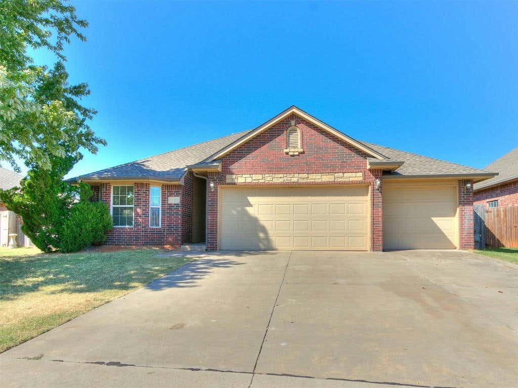 1809 SW 31ST ST, MOORE, OK 73160, photo 1 of 38