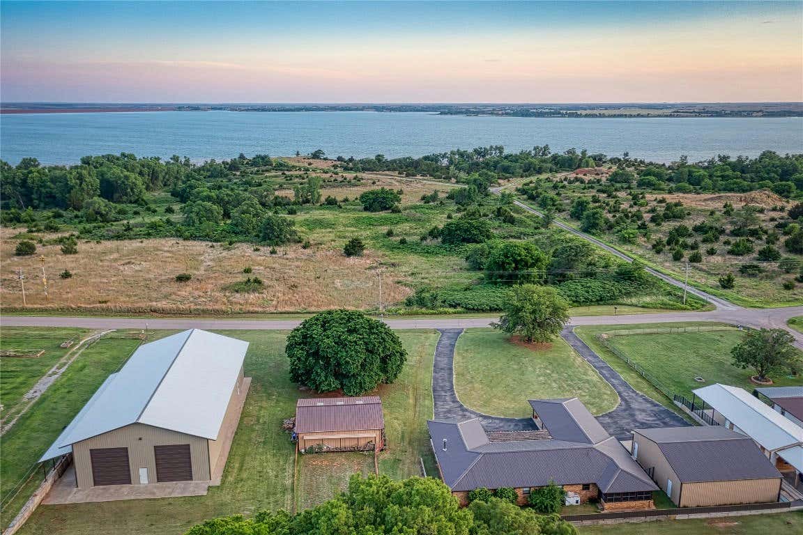 21303 E 990 RD, FOSS LAKE, OK 73647, photo 1 of 17