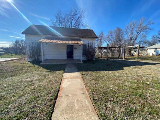 313 N 7TH ST, SAYRE, OK 73662 - Image 1