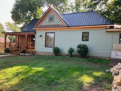 401 E TAHLEQUAH AVE, SULPHUR, OK 73086, photo 3 of 16