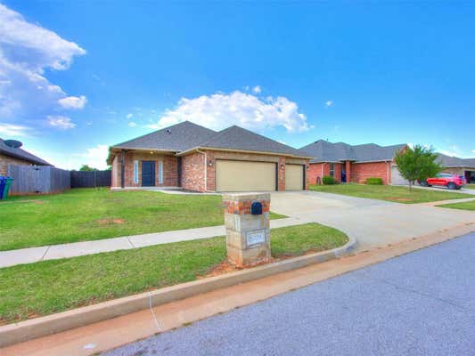 8704 SW 66TH PL, OKLAHOMA CITY, OK 73169, photo 3 of 50