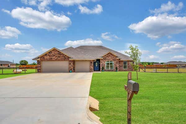 34 INDEPENDENCE CIR, ALTUS, OK 73521, photo 3 of 46