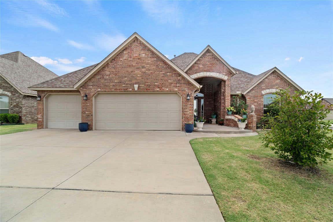 12212 PREAKNESS RD, OKLAHOMA CITY, OK 73173, photo 1 of 29