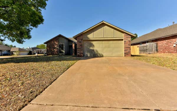 625 FIRELANE RD, EDMOND, OK 73003, photo 4 of 42