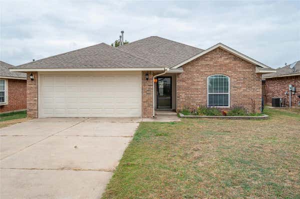 4405 APPLE BLOSSOM CIR, MOORE, OK 73160, photo 2 of 27