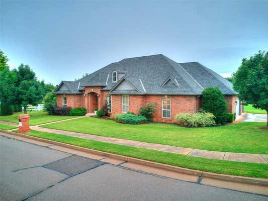 4409 WHIRLAWAY, EDMOND, OK 73025, photo 3 of 50