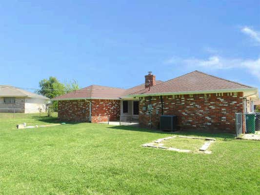 3305 N MALONEY ST, OKLAHOMA CITY, OK 73121, photo 4 of 18