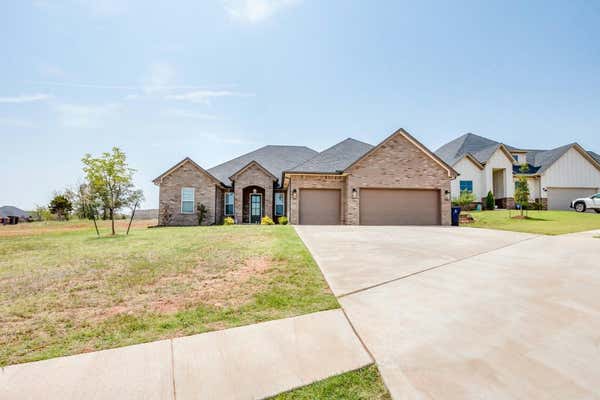 11608 NW 105TH ST, YUKON, OK 73099, photo 2 of 28