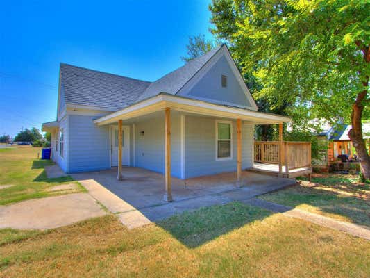 923 E VILAS AVE, GUTHRIE, OK 73044 - Image 1