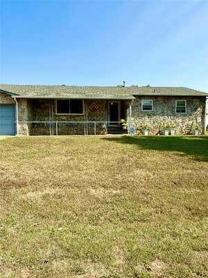 406 E 4TH ST, DAVENPORT, OK 74026, photo 2 of 22