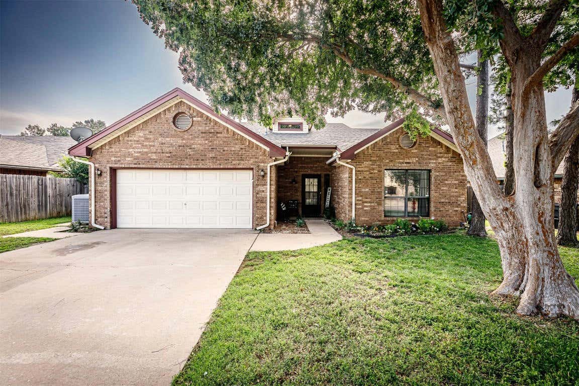 2312 NE 36TH ST, LAWTON, OK 73507, photo 1 of 39