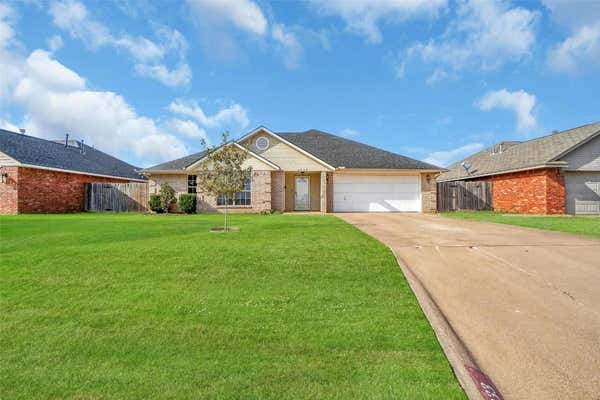 2933 LAUREL CIR, ALTUS, OK 73521 - Image 1