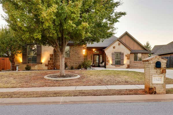 2425 GLENMERE DR, EDMOND, OK 73003 - Image 1