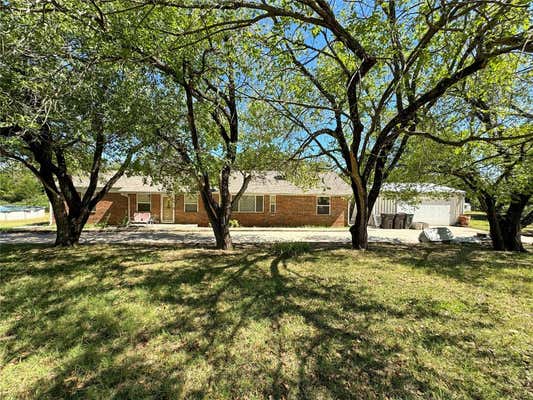 29 WALKER LN, MCLOUD, OK 74851 - Image 1