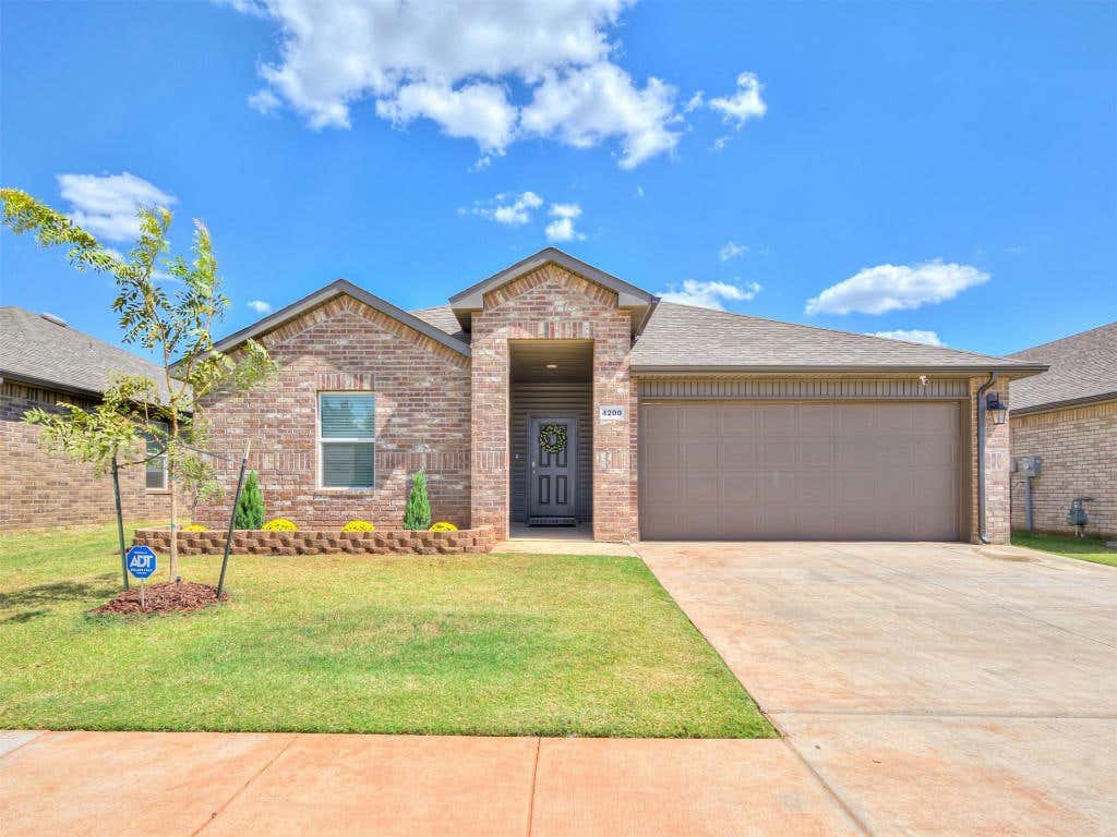 4200 PALMETTO BLUFF DR, MUSTANG, OK 73064, photo 1 of 46