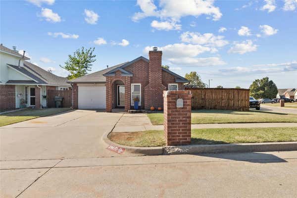 2405 GRAPEVINE DR, MIDWEST CITY, OK 73130 - Image 1