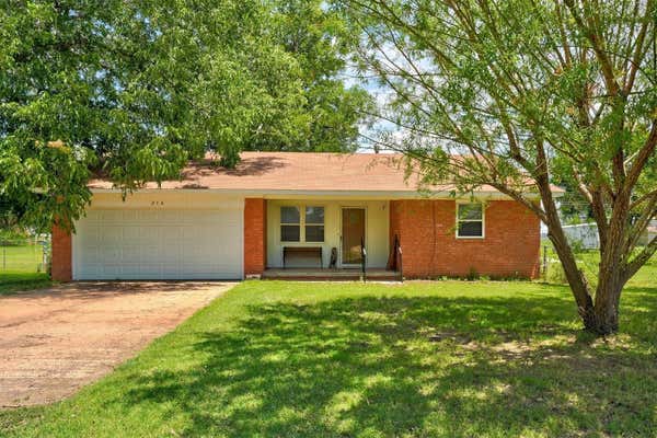 214 N PECAN ST, CRESCENT, OK 73028 - Image 1