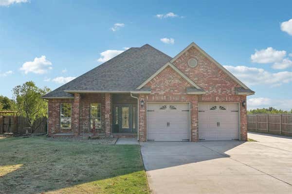 220 N V AVE, EL RENO, OK 73036 - Image 1