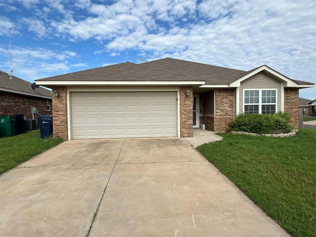 9601 LAUREN DR, MOORE, OK 73160, photo 1 of 23