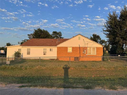 301 SE 64TH ST, OKLAHOMA CITY, OK 73149, photo 3 of 20