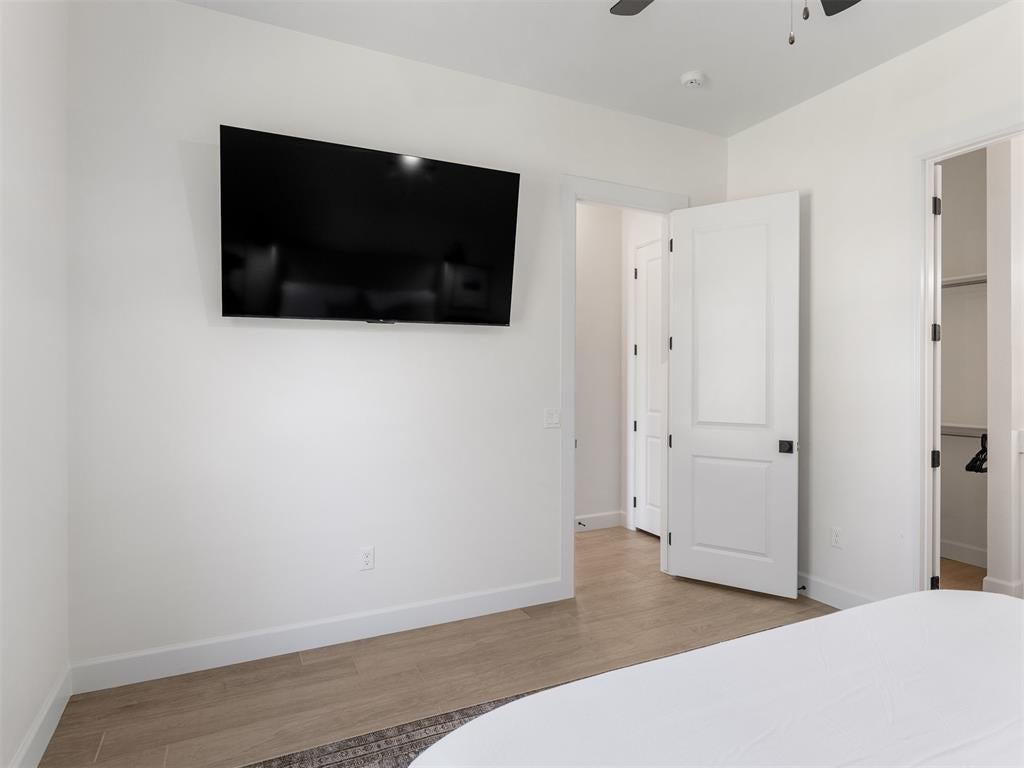 Eufaula, Oklahoma, 74432, United States, 5 Bedrooms Bedrooms, ,6 BathroomsBathrooms,Residential,Active,2015226