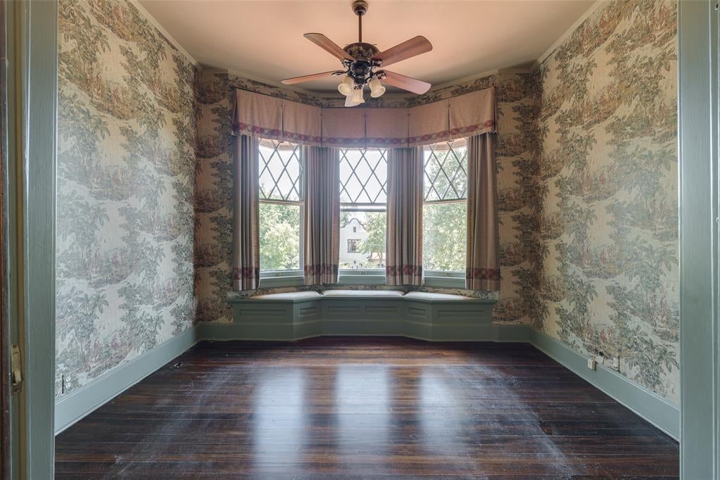 Oklahoma City, Oklahoma, 73103, United States, 5 Bedrooms Bedrooms, ,6 BathroomsBathrooms,Residential,Active,1810381