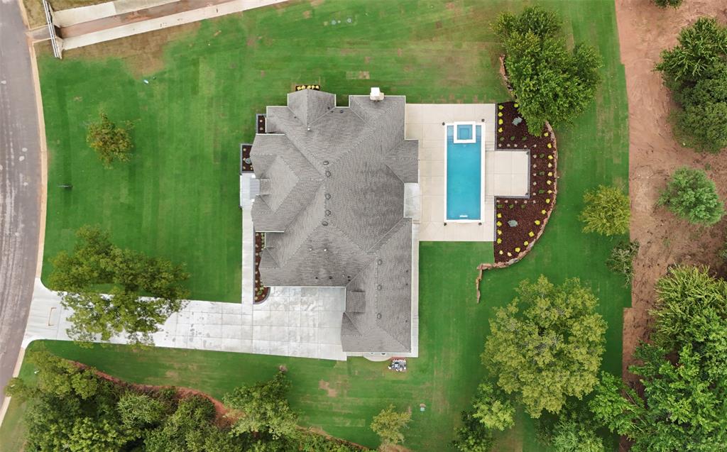 Edmond, Oklahoma, 73049, United States, 4 Bedrooms Bedrooms, ,6 BathroomsBathrooms,Residential,Active,1927661