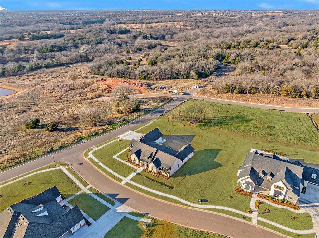 Edmond, Oklahoma, 73034, United States, 4 Bedrooms Bedrooms, ,5 BathroomsBathrooms,Residential,Active,2009414