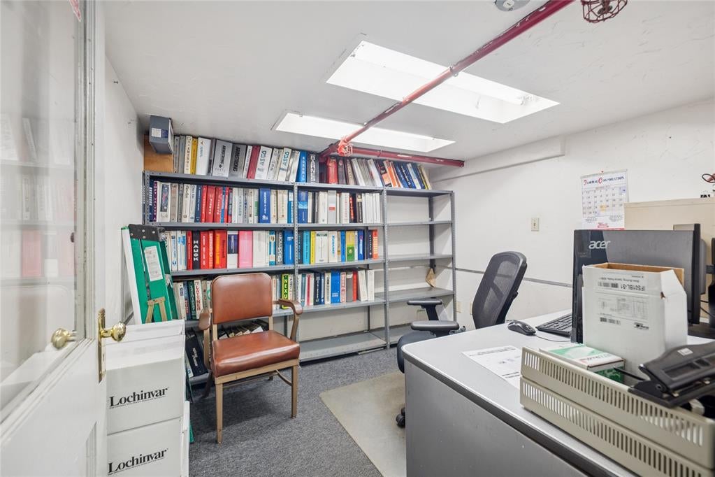 Oklahoma City, Oklahoma, 73104, United States, ,Residential,Active,1944057